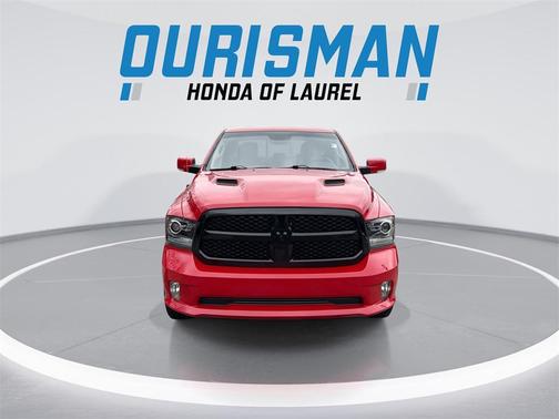 2018 RAM 1500 Night Crew Cab 4x4 5'7' Box