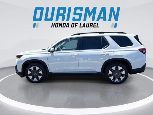 Platinum White Pearl 2026 Honda Pilot Elite