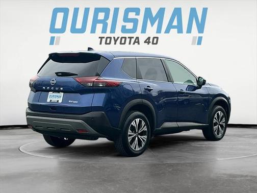 2022 Nissan Rogue SV
