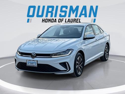 Pure White 2025 Volkswagen Jetta 1.5T S