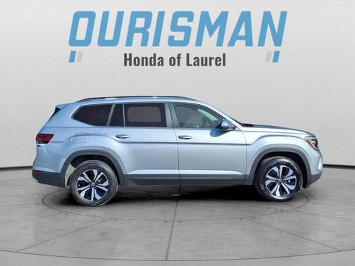 2024 Volkswagen Atlas 2.0T SE