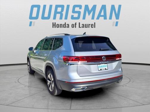 2024 Volkswagen Atlas 2.0T SE