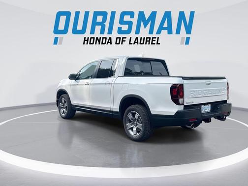 Platinum White Pearl 2026 Honda Ridgeline RTL