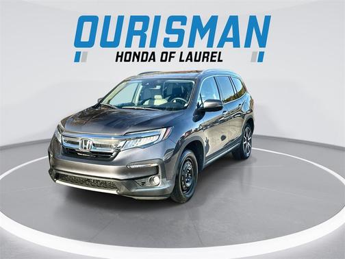 2022 Honda Pilot Touring 8-Passenger