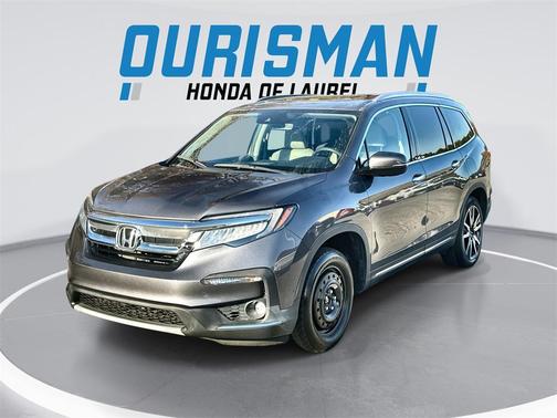2022 Honda Pilot Touring 8-Passenger