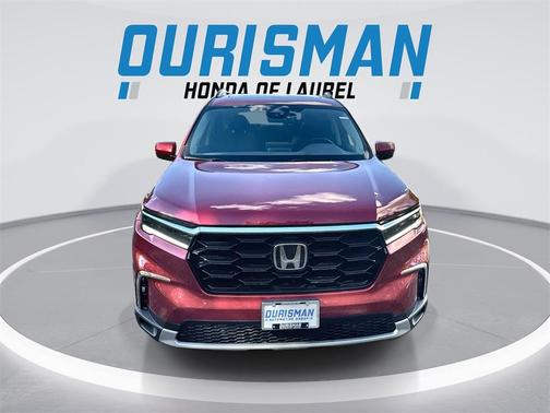 2025 Honda Pilot Touring 8-Passenger