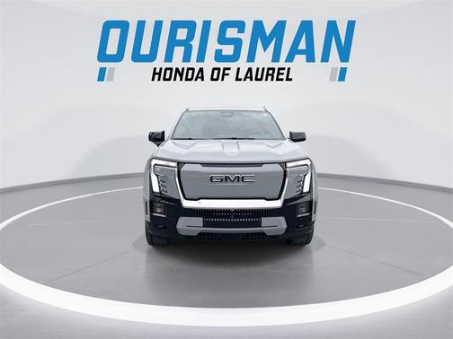 2024 GMC Sierra EV Denali Edition 1