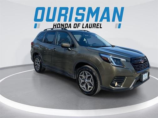2023 Subaru Forester Premium