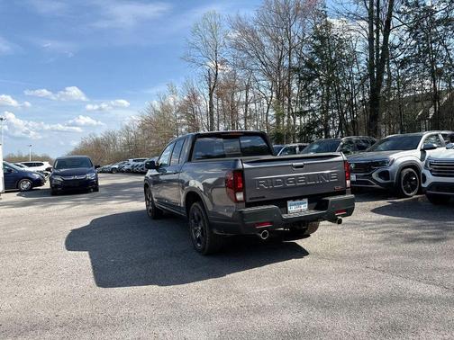 Modern Steel Metallic 2026 Honda Ridgeline TrailSport