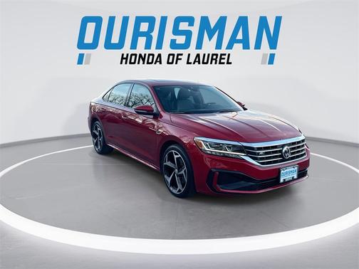 2021 Volkswagen Passat 2.0T R-Line