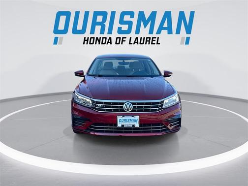 2018 Volkswagen Passat 2.0T R-Line