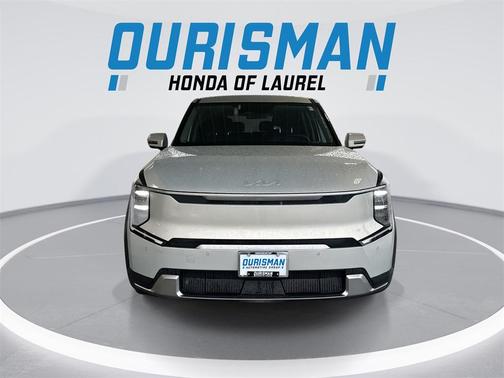 2024 Kia EV9 Light Long Range