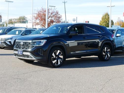 2024 Volkswagen Atlas Cross Sport 2.0T SE w/ Technology