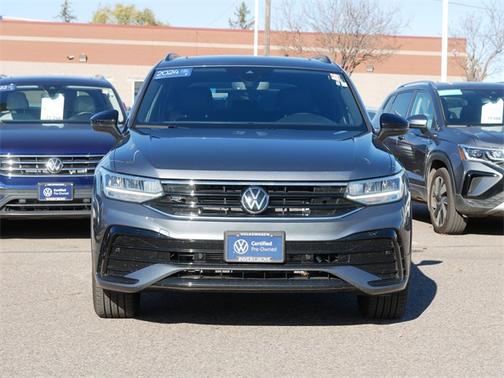 2024 Volkswagen Tiguan 2.0T SE R-Line Black