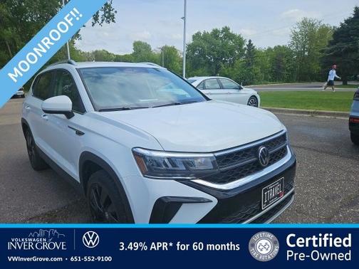 Pure White 2023 Volkswagen Taos 1.5T SE