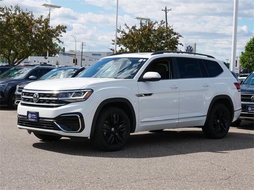 2021 Volkswagen Atlas 3.6 V6 SE w/ Technology R-Line