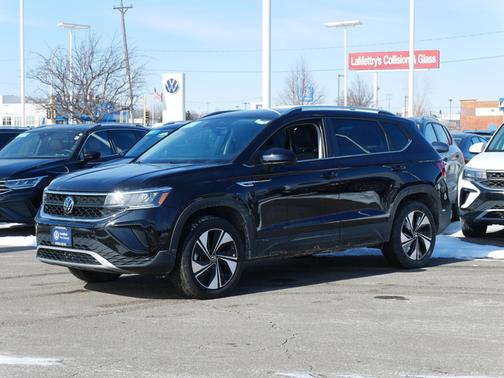 2024 Volkswagen Taos 1.5T SE
