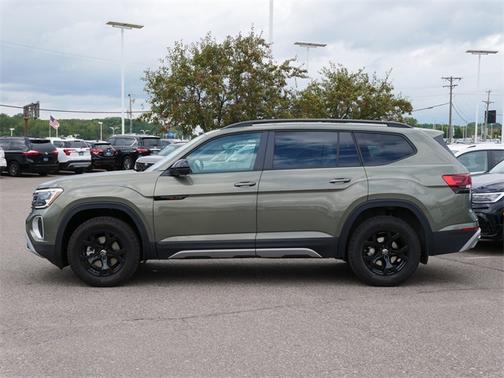 2025 Volkswagen Atlas 2.0T Peak Edition
