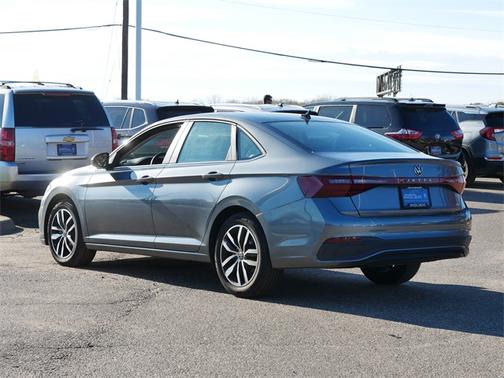 2025 Volkswagen Jetta 1.5T SE