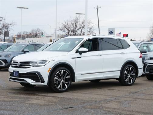 2024 Volkswagen Tiguan 2.0T SEL R-Line