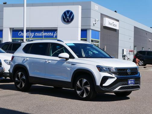 2024 Volkswagen Taos 1.5T SE