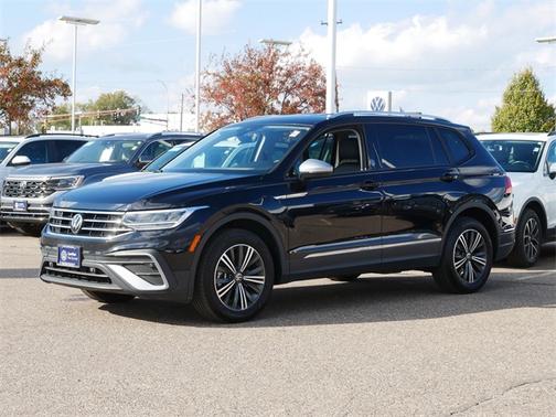 2024 Volkswagen Tiguan 2.0T Wolfsburg
