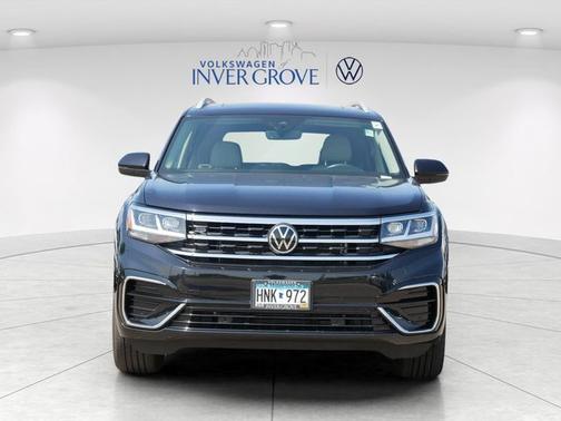 Deep Black Pearl Effect 2022 Volkswagen Atlas 3.6 V6 SEL R-Line