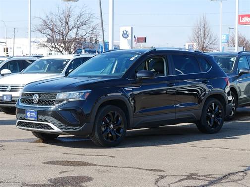 2022 Volkswagen Taos 1.5T SE