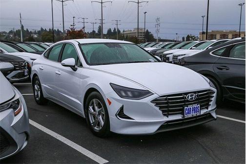 2023 Hyundai SONATA SE