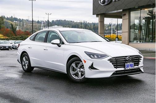 2023 Hyundai SONATA SE
