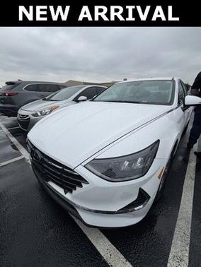 2023 Hyundai SONATA SE