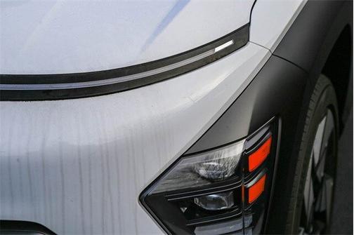 2025 Hyundai KONA Limited