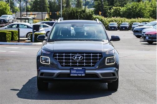 2024 Hyundai VENUE Limited