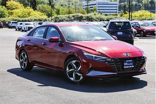 2022 Hyundai ELANTRA SEL