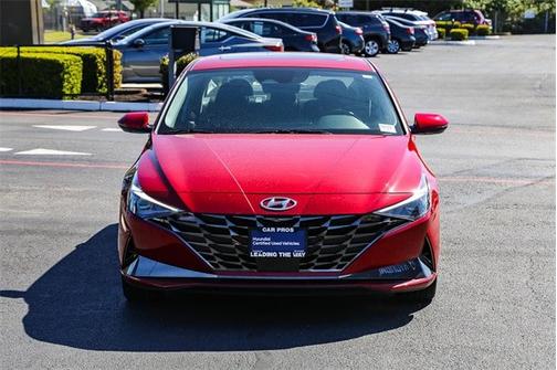 2022 Hyundai ELANTRA SEL