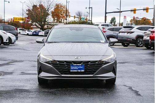 2023 Hyundai ELANTRA SEL