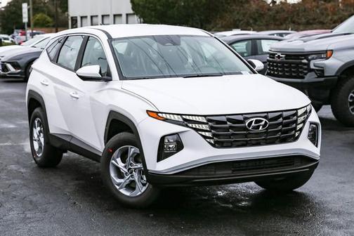 2024 Hyundai TUCSON SE