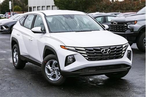 2024 Hyundai TUCSON SE