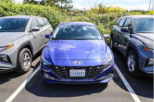 2023 Hyundai ELANTRA HEV Limited