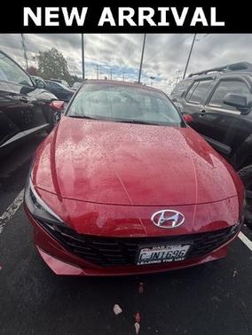 2023 Hyundai ELANTRA SEL