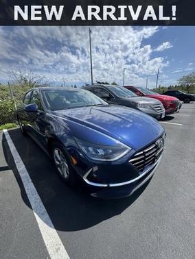 2022 Hyundai SONATA SE