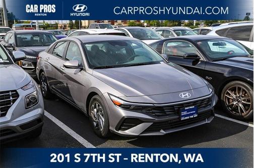 2024 Hyundai ELANTRA SEL