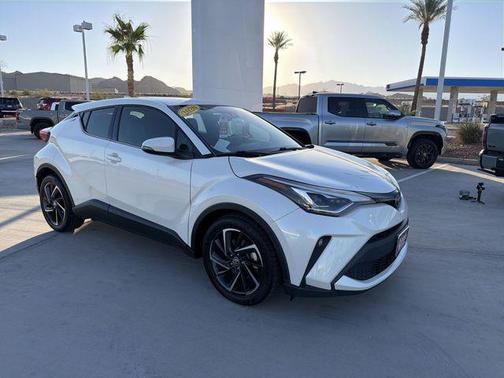 Blizzard Pearl 2020 Toyota C-HR Limited
