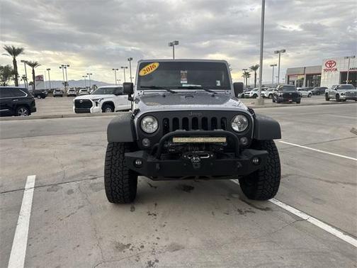 2016 Jeep Wrangler Unlimited Sport