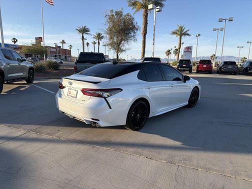 Wind Chill Pearl/Midnight Black Metallic 2023 Toyota Camry XSE