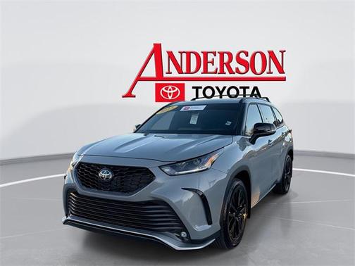 2025 Toyota Highlander XSE