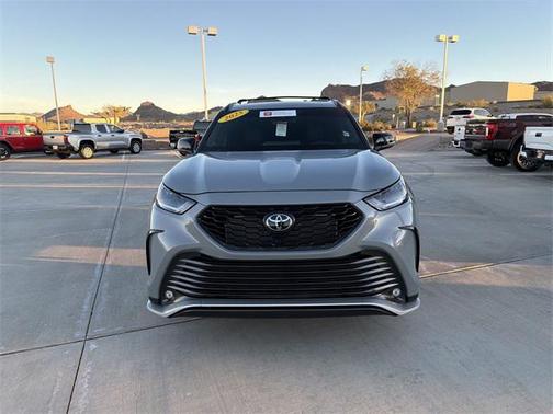 2025 Toyota Highlander XSE