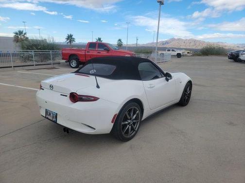 2021 Mazda MX-5 Miata Grand Touring