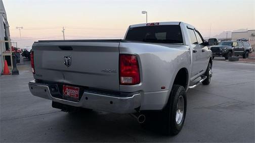 2018 RAM 3500 Tradesman Crew Cab 4x4 8' Box