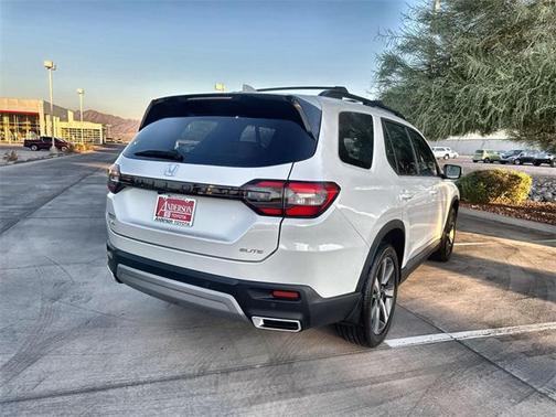 2025 Honda Pilot Elite